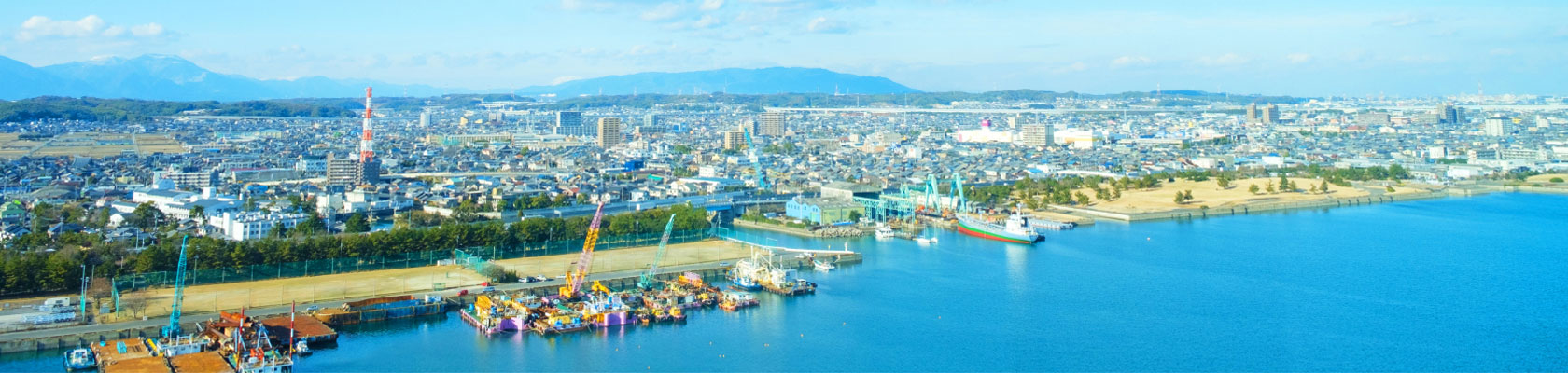 写真：四日市市の工場