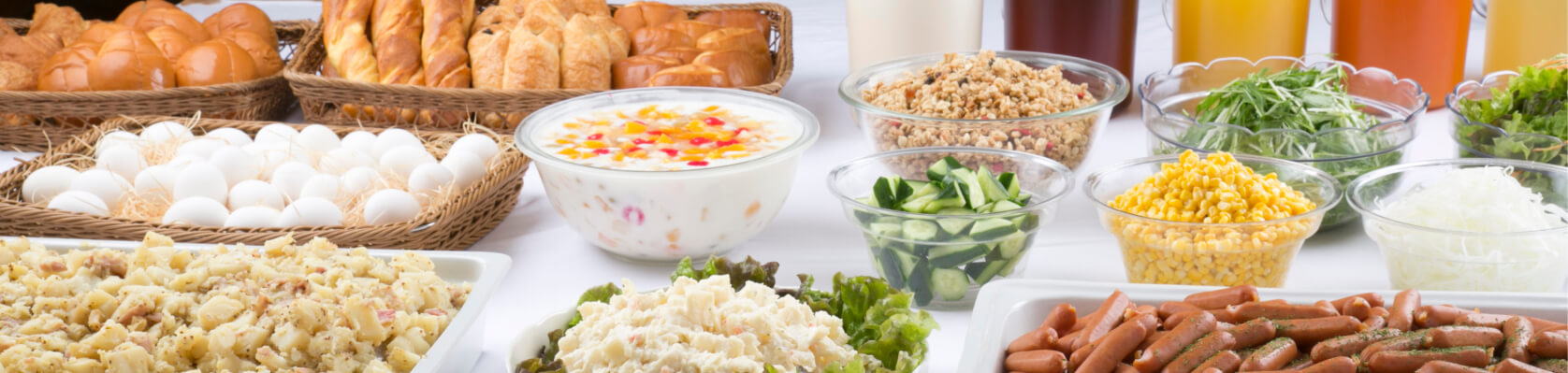 写真：ビュッフェスタイルの朝食